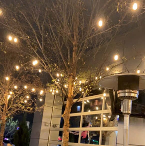 Meet your Posher, Nimra - Picture 1 of 1